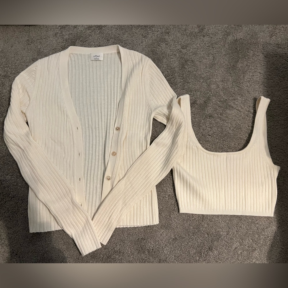 Aritzia Wilfred Sweater Set.